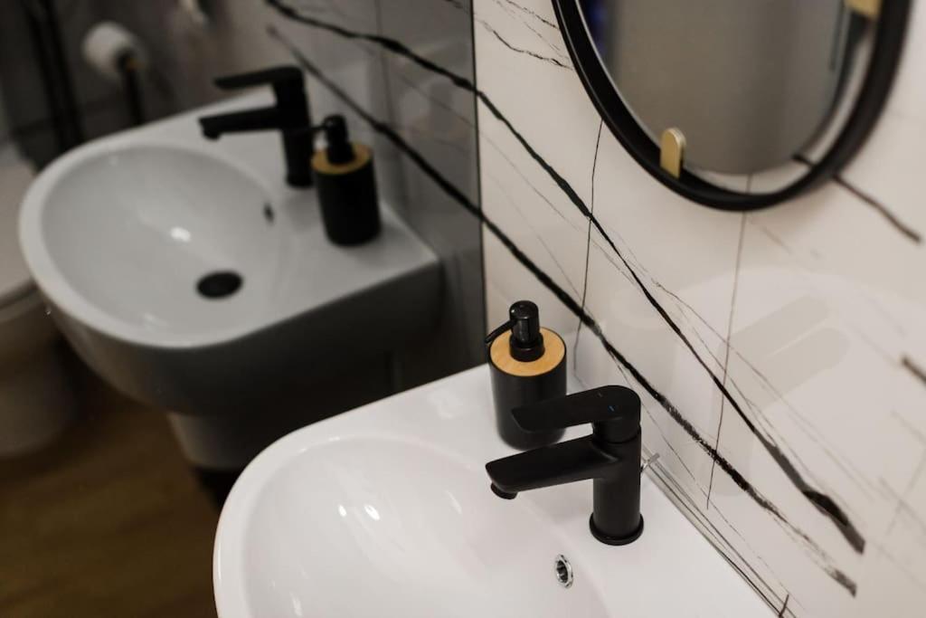 Joy City Stay Piatra Craiului 8 Timişoara Buitenkant foto